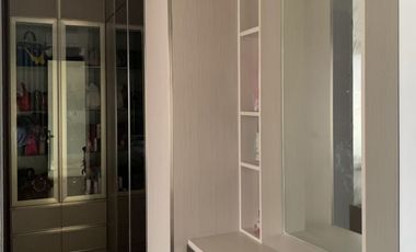 Disewakan rumah Golf Island furnish