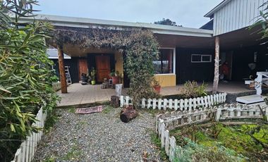 HERMOSA CASA DE UN PISO ORILLA DE RIO SECTOR ARIQUE