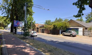 Se arrienda casa en Alameda, 4 piezas, 3 baños, 4 estacionamientos, Curicó