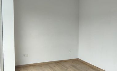 Disewakan cepat rumah golf island pik