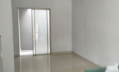 Disewakan cepat rumah golf island pik