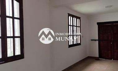 CASA EN VENTA ZONA SUR RECTA DE CANEPA RUTA 68 BARRIO SUTIAGA