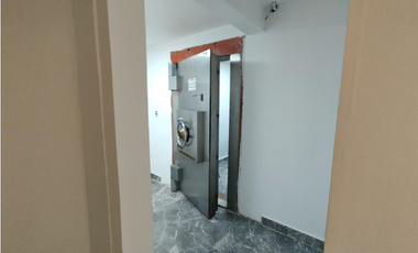 SE RENTA LOCAL EN GUSTAVO BAZ, TLALNEPANTLA EN ESQUINA, con terreno de 1,163 m2