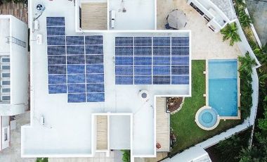 Casa de lujo con alberca y energía solar en Bosques de Bambú Playa del Carmen