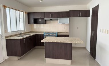 Casa en Renta, Fracc. Casa Fuerte, Tlajomulco