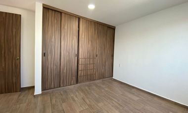 CASA EN VENTA EN METEPEC CON ROOF GARDEN