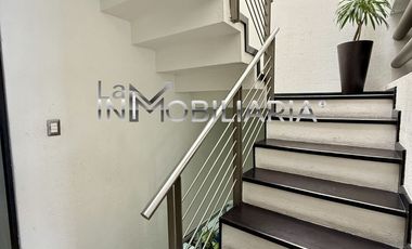 VENTA CASA ACTUALIZADA EN JARDINES DE BELLAVISTA