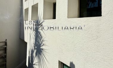 VENTA CASA ACTUALIZADA EN JARDINES DE BELLAVISTA