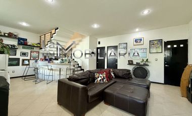 VENTA CASA ACTUALIZADA EN JARDINES DE BELLAVISTA