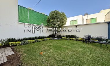 VENTA CASA ACTUALIZADA EN JARDINES DE BELLAVISTA