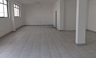 VENDO LOCAL COMERCIAL EN TARAPOTO