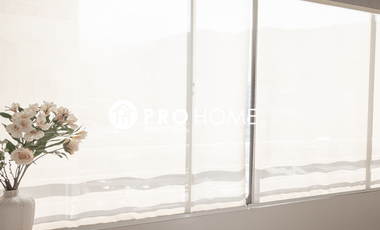 Departamento Ejecutivo en Edificio Novo: Comodidad y Conectividad en el Centro