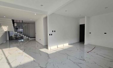 RESIDENCIAL PUERTA DE HIERRO ZONA RESIDENCIAL Y EXCLUSIVA DE LA CIUDAD