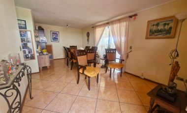 Comoda Casa Aislada Portezuelo De Tobalaba Mall Tobalaba