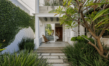 Se Vende Residencia Californiana de Lujo en Bacocho – Elegancia, Confort y Naturaleza en Puerto Escondido