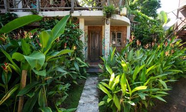 Hotel en Olon al pie del mar en venta