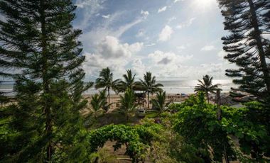 Hotel en Olon al pie del mar en venta