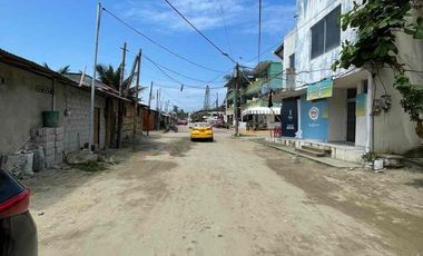 Hotel en Olon al pie del mar en venta