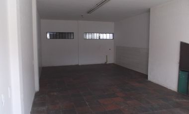 SE ARRIENDA LOCAL COMERCIAL