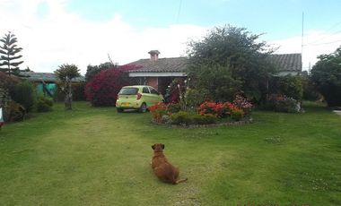 SE ARRIENDA HERMOSA CASA EN CHÍA SECTOR DELICIAS