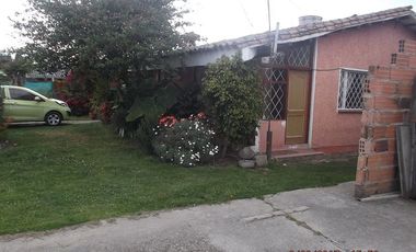 SE ARRIENDA HERMOSA CASA EN CHÍA SECTOR DELICIAS