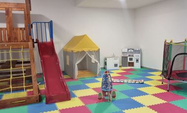 Departamento en renta en Altavista Residencial ideal ejecutivos o pareja, precioso