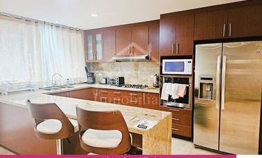 (D-137) Rento Departamento Amoblado en Cuenca Primero de mayo 3 dormitorios, 1 garaje y bodega.