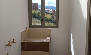 (RENTA-D-138) Rento Departamento en Cuenca – Sector Misicata Ferrotienda  3 Dormitorios