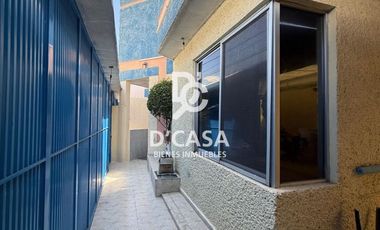 SE VENDE CASA EN LAS FUENTES