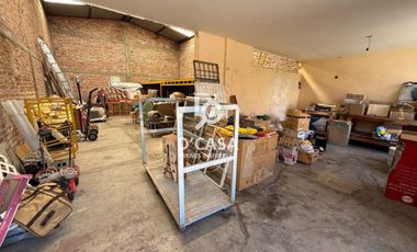 SE VENDE CASA EN LAS FUENTES