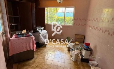 SE VENDE CASA EN LAS FUENTES