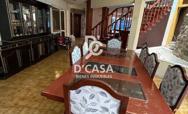 SE VENDE CASA EN LAS FUENTES