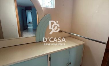 SE VENDE CASA EN LAS FUENTES