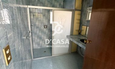 SE VENDE CASA EN LAS FUENTES