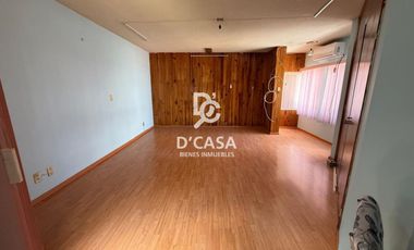 SE VENDE CASA EN LAS FUENTES