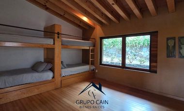 CASA EN RENTA CON ACCESO DIRECTO AL LAGO