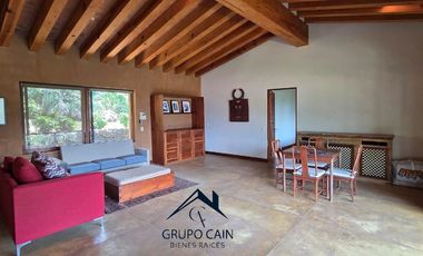 CASA EN RENTA CON ACCESO DIRECTO AL LAGO