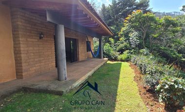 CASA EN RENTA CON ACCESO DIRECTO AL LAGO