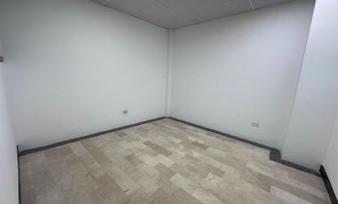 Local comercial de arriendo sector la colón con 70m2 en planta baja