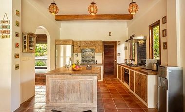 DIJUAL MURAH RUMAH BAGUS LUAS 1190 METER DI CANGGU BALI