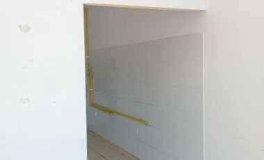 Se arrienda local comercial en Concón