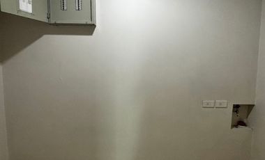 2 BEDROOM FOR LEASE IN EDADES TOWER AND GARDEN VILLAS