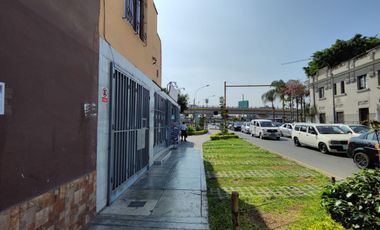 ALQUILO LOCAL COMERCIAL EN SANTA BEATRIZ LIMA CERCADO