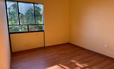 *** Rodrigo De Araya / METRO GRECIA ***