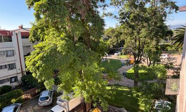 *** Rodrigo De Araya / METRO GRECIA ***