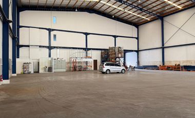 Disewakan Gudang / Pabrik Siap Pakai Lokasi Strategis di Lippo Cikarang
