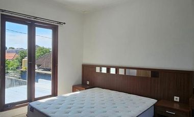 Rumah 2 Lantai Full Furnished Disewakan, di Gatsu Barat, Denpasar Area