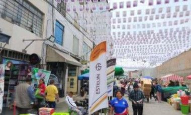 4 Locales en Galería Real (Inambari 739, entre Nicolas de Piérola y Andahuaylas)