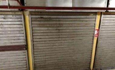 4 Locales en Galería Real (Inambari 739, entre Nicolas de Piérola y Andahuaylas)