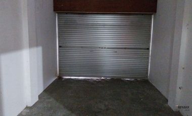 Rumah 6 Kamar Tidur Fasilitas Bagus Disewakan, di Denpasar Barat Area